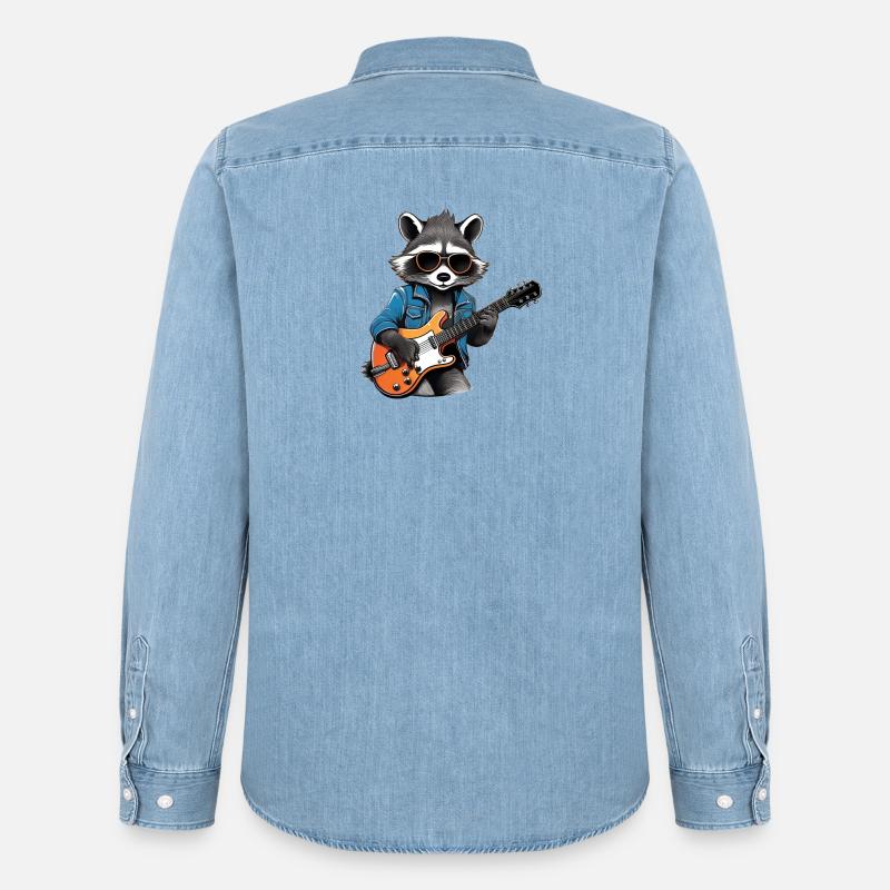 Stylischer Waschbär mit E-Gitarre - Männer Jeanshemd Organic von Stanley/Stella - verwaschenes Hellblau