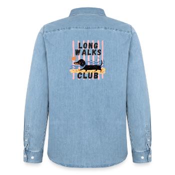 Teckel en balade – Long Walks Club - Chemise en denim homme bio Stanley/Stella - bleu clair délavé - Dos - AI Model Male 185 light (185cm)