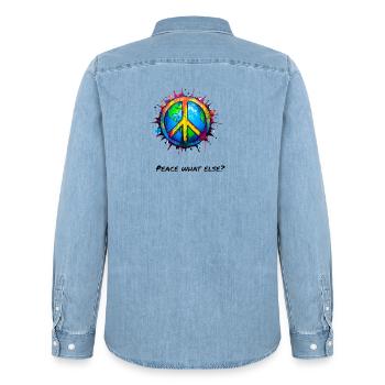 Weltfrieden Friedenssymbol in buntem Splash - Männer Jeanshemd Organic von Stanley/Stella - verwaschenes Hellblau - Hinten - AI Model Male 185 light (185cm)