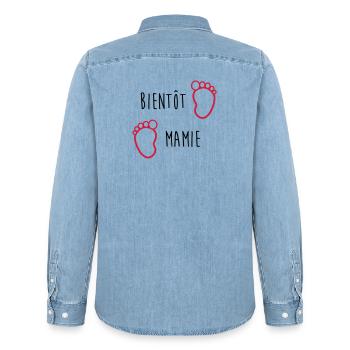 Bientôt Mamie - Mamy - Naissance - Bébé - Enfant - Chemise en denim homme bio Stanley/Stella - bleu clair délavé - Dos - AI Model Male 185 light (185cm)