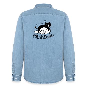 Chatitude, drôle de chat ! humour chat paresseux - Chemise en denim homme bio Stanley/Stella - bleu clair délavé - Dos - AI Model Male 185 light (185cm)