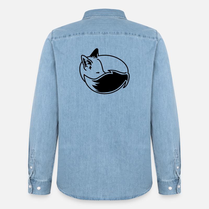 Fuchs eingekuschelt – Kawaii Fox Cartoon Design - Männer Jeanshemd Organic von Stanley/Stella - verwaschenes Hellblau