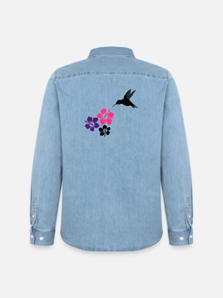 Colibri avec des fleurs d'hibiscus - Chemise en denim homme bio Stanley/Stella - bleu clair délavé