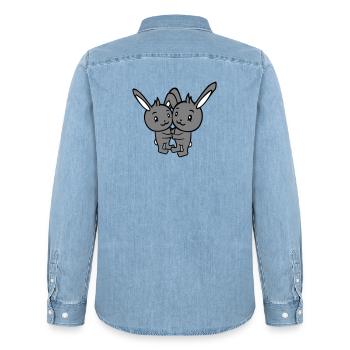 2 Hasen Zwei Freunde Team Crew Paar Umarmung Süß - Männer Jeanshemd Organic von Stanley/Stella - verwaschenes Hellblau - Hinten - AI Model Male 185 light (185cm)