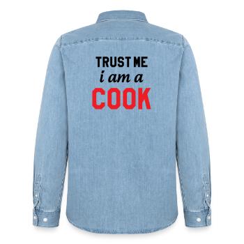 Trust Me I Am A Cook : Design Humour Chef - Chemise en denim homme bio Stanley/Stella - bleu clair délavé - Dos - AI Model Male 185 light (185cm)