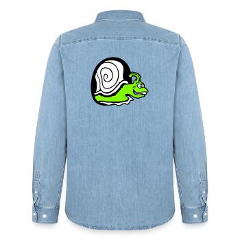 Schnecke guckt Loch Wand Mauseloch lustig albern - Männer Jeanshemd Organic von Stanley/Stella - verwaschenes Hellblau - Hinten - AI Model Male 185 light (185cm)