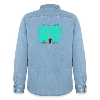Spare Wasser, trink Tequila - Lustiges Shirt - Männer Jeanshemd Organic von Stanley/Stella - verwaschenes Hellblau - Hinten - AI Model Male 185 light (185cm)