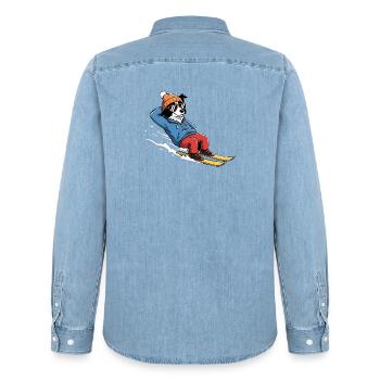 Entspannter Ski Hund Mit Sonnenbrille Und Mütze - Männer Jeanshemd Organic von Stanley/Stella - verwaschenes Hellblau - Hinten - AI Model Male 185 light (185cm)