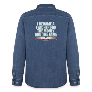 Je suis devenu professeur pour le logo de blague sur l’argent et la célébrité - Chemise en denim homme bio Stanley/Stella - bleu moyen délavé  - Dos - AI Model Male 185 light (185cm)