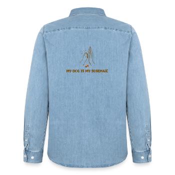 MY DOG IS MY SOULMATE - Männer Jeanshemd Organic von Stanley/Stella - verwaschenes Hellblau - Hinten - AI Model Male 185 light (185cm)