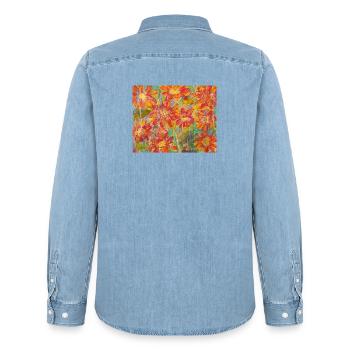 Prairie fleurie vivante dans le style impression - Chemise en denim homme bio Stanley/Stella - bleu clair délavé - Dos - AI Model Male 185 light (185cm)