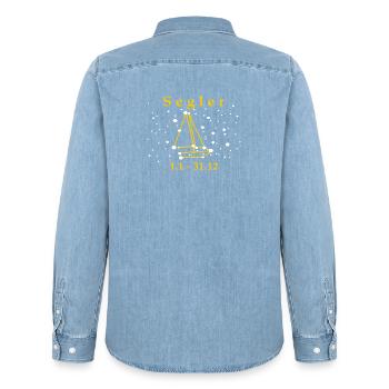 Voilier Voilier Capitaine du signe du zodiaque - Chemise en denim homme bio Stanley/Stella - bleu clair délavé - Dos - AI Model Male 185 light (185cm)