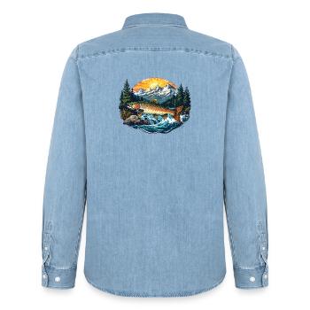 Fisch im Fluss - Wald - Männer Jeanshemd Organic von Stanley/Stella - verwaschenes Hellblau - Hinten - AI Model Male 185 light (185cm)