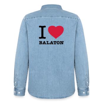 I LOVE BALATON Ungarn - Männer Jeanshemd Organic von Stanley/Stella - verwaschenes Hellblau - Hinten - AI Model Male 185 light (185cm)