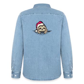 Weihnachtsmann Faultier Mütze comic lustig cartoon - Männer Jeanshemd Organic von Stanley/Stella - verwaschenes Hellblau - Hinten - AI Model Male 185 light (185cm)