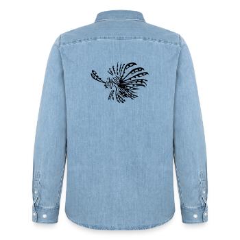 Poisson-lion rascasse volante - Chemise en denim homme bio Stanley/Stella - bleu clair délavé - Dos - AI Model Male 185 light (185cm)