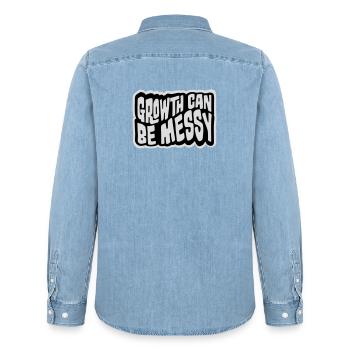 Growth Can Be Messy Persönlich Wachstum Zitat Logo - Männer Jeanshemd Organic von Stanley/Stella - verwaschenes Hellblau - Hinten - AI Model Male 185 light (185cm)