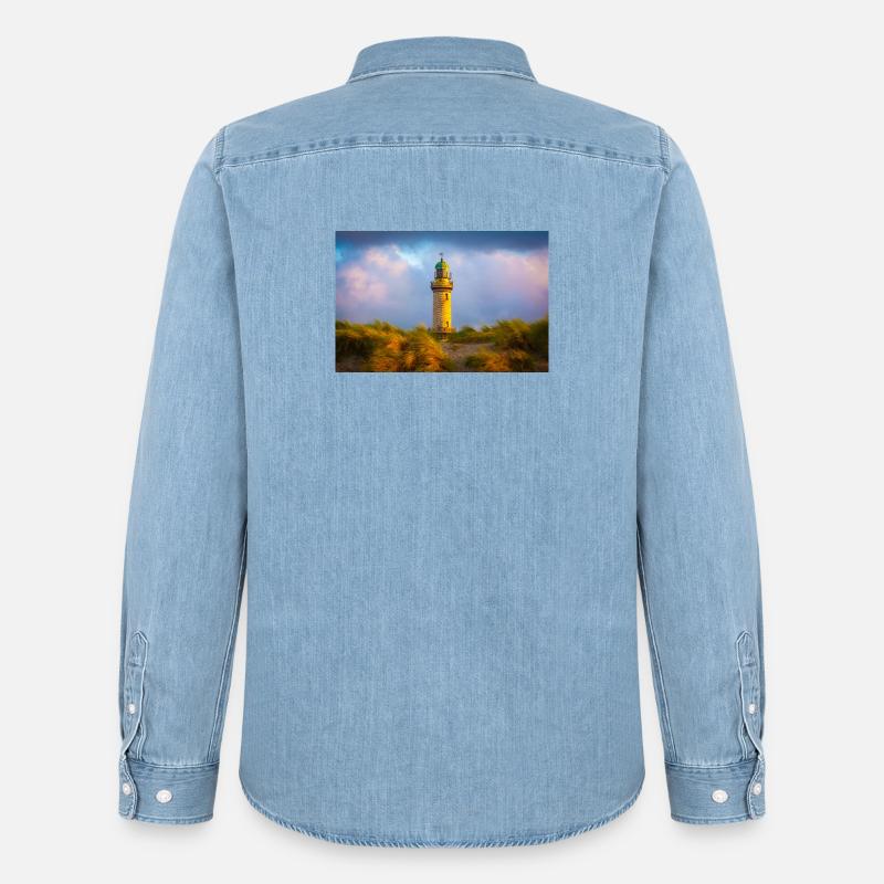 Leuchtturm Warnemünde am Abend - Männer Jeanshemd Organic von Stanley/Stella - verwaschenes Hellblau
