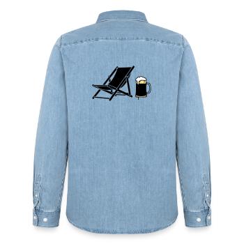 Liegestuhl Bierkrug Silhouette - Männer Jeanshemd Organic von Stanley/Stella - verwaschenes Hellblau - Hinten - AI Model Male 185 light (185cm)