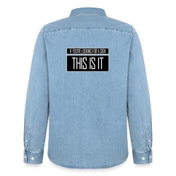 If You're Looking For A Sign This Is It Lustig - Männer Jeanshemd Organic von Stanley/Stella - verwaschenes Hellblau - Hinten - AI Model Male 185 light (185cm)