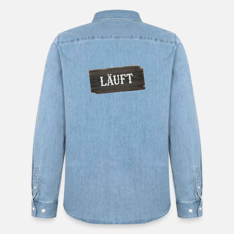 Läuft – minimalistisches Handwerker Statement - Männer Jeanshemd Organic von Stanley/Stella - verwaschenes Hellblau