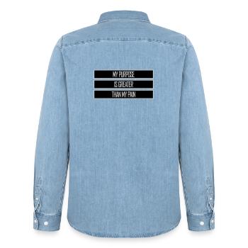 My Purpose Is Greater Than My Pain Sinn Zitat Logo - Männer Jeanshemd Organic von Stanley/Stella - verwaschenes Hellblau - Hinten - AI Model Male 185 light (185cm)