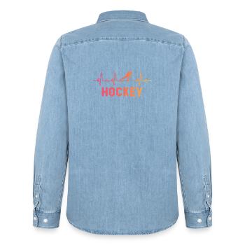eishockey herzschlag eishockeyspieler hockey - Männer Jeanshemd Organic von Stanley/Stella - verwaschenes Hellblau - Hinten - AI Model Male 185 light (185cm)