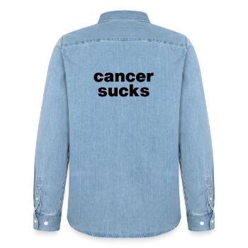 Le cancer, c’est vraiment dur - Chemise en denim homme bio Stanley/Stella - bleu clair délavé - Dos - AI Model Male 185 light (185cm)