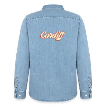 Cardiff Retro Script Logo - Männer Jeanshemd Organic von Stanley/Stella - verwaschenes Hellblau - Hinten - AI Model Male 185 light (185cm)