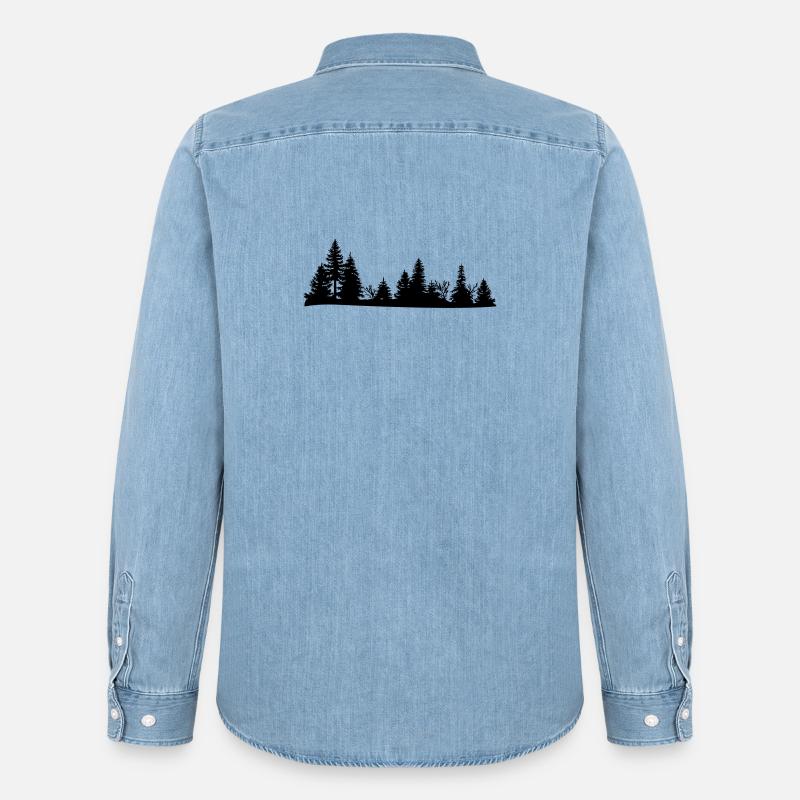 Schwarze Silhouette eines Waldes - Männer Jeanshemd Organic von Stanley/Stella - verwaschenes Hellblau