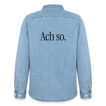 Ach so. | Reduzierter Typografie-Spruch - Männer Jeanshemd Organic von Stanley/Stella - verwaschenes Hellblau - Hinten - AI Model Male 185 light (185cm)