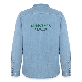 Christmas Is Not a Bug – It's a Feature - Männer Jeanshemd Organic von Stanley/Stella - verwaschenes Hellblau - Hinten - AI Model Male 185 light (185cm)