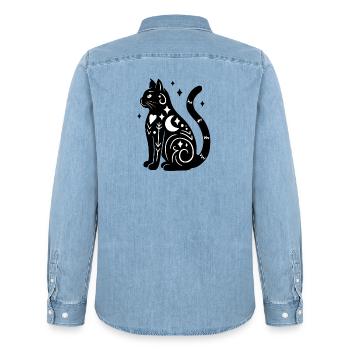 Magische Katze - Schwarz Weiß mit Sternen - Männer Jeanshemd Organic von Stanley/Stella - verwaschenes Hellblau - Hinten - AI Model Male 185 light (185cm)