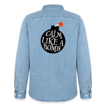 Calm Like Bomb Paradox Ironie Humor Explosiv Witz - Männer Jeanshemd Organic von Stanley/Stella - verwaschenes Hellblau - Hinten - AI Model Male 185 light (185cm)