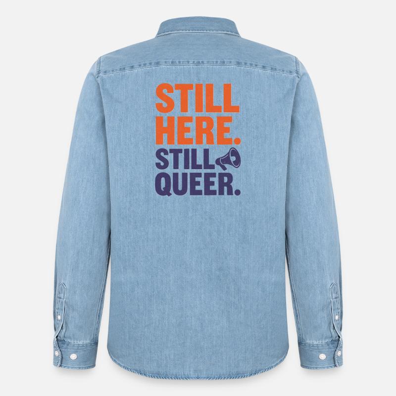 Still Here. Still Queer. – Queer & Proud - Männer Jeanshemd Organic von Stanley/Stella - verwaschenes Hellblau