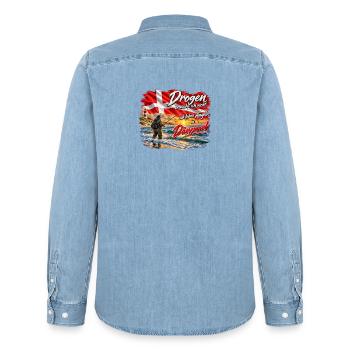 Dänemark Angeln am Sonnenuntergang - Männer Jeanshemd Organic von Stanley/Stella - verwaschenes Hellblau - Hinten - AI Model Male 185 light (185cm)