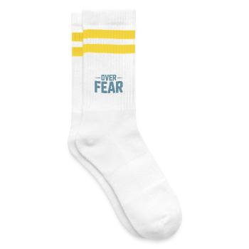 Glaube Faith Over Fear Jesus Gott Bibelvers Kirche - Gestreifte Tennissocken - Weiß/Gelb - Rechts