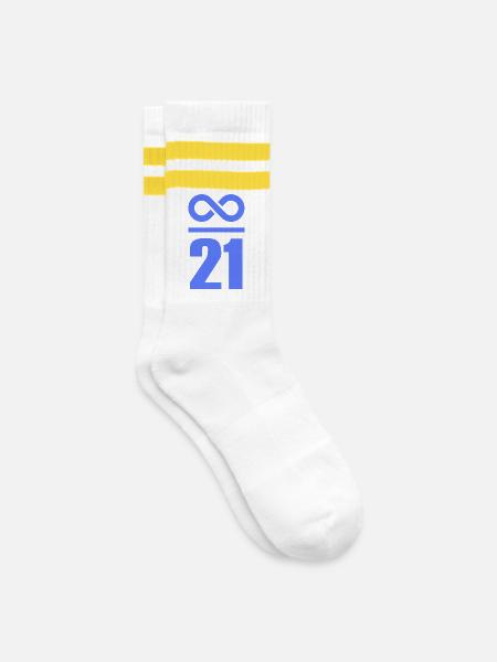 Unendlich durch 21 Millionen Bitcoin Unendlich - Gestreifte Tennissocken - Weiß/Gelb