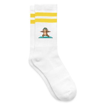 Yoga-Affenaffe macht Krieger-Pose - Gestreifte Tennissocken - Weiß/Gelb - Rechts