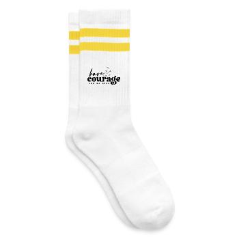 Have Courage & Be Kind – Mut & Freundlichkeit - Striped tennis socks - white/yellow - Right