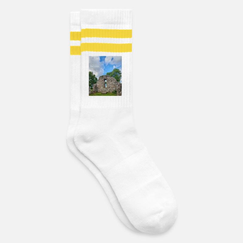 Belive - Striped tennis socks - white/yellow