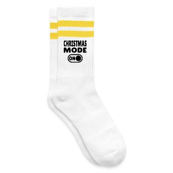 Christmas Mode ON - lustige Weihnachts-Sprüche - Gestreifte Tennissocken - Weiß/Gelb - Rechts