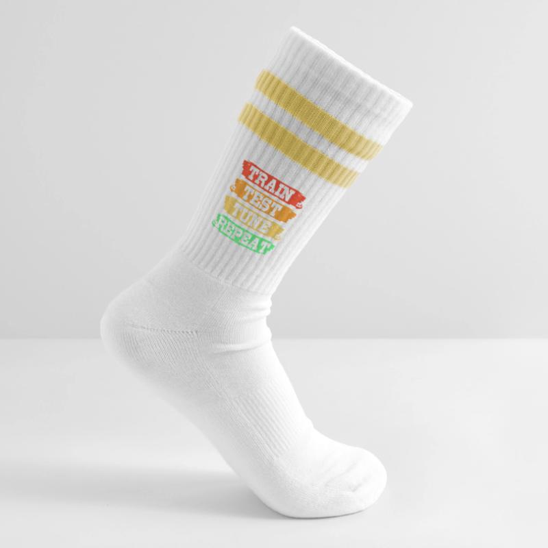 GPT Coder Programmierer Gestreifte Tennissocken