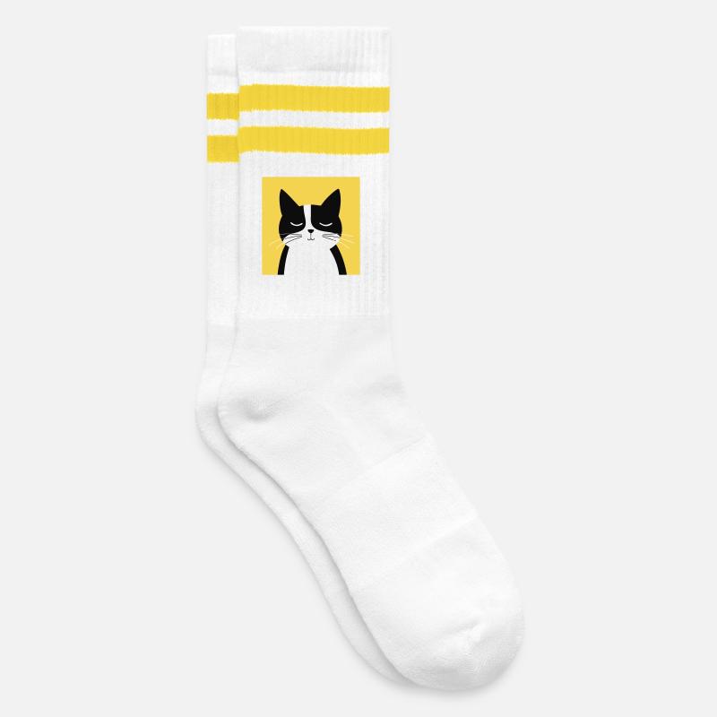 Minimalistische schwarz-weiße Katze - Gestreifte Tennissocken - Weiß/Gelb