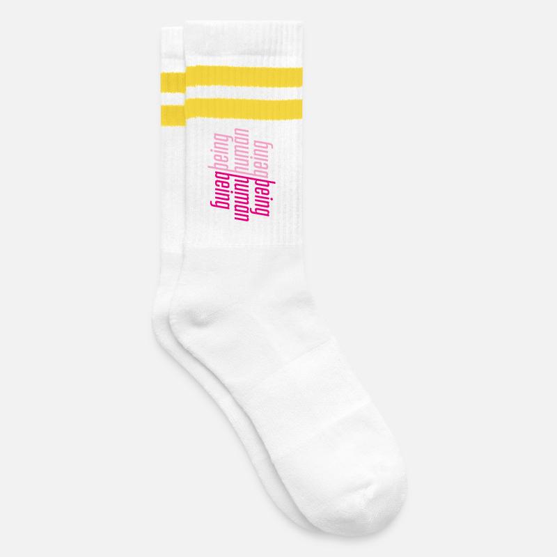 ThinkBick_being_human_being_2026 - Chaussettes de tennis - blanc/jaune