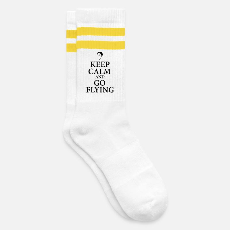Keep calm go flying - Gestreifte Tennissocken - Weiß/Gelb