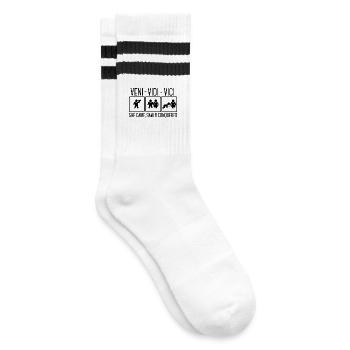 Hochzeit Heirat Ehe Beziehung Klischee Lustig Fun - Gestreifte Tennissocken - Weiß/Schwarz - Rechts
