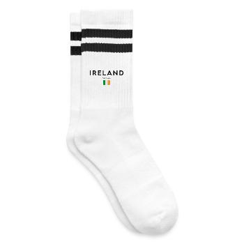 Drapeau de l’Irlande, design minimaliste élégant - Chaussettes de tennis - blanc/noir - Droite
