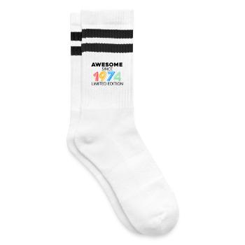 Fantastisch seit 1974 - Jahrgang 1974 - Gestreifte Tennissocken - Weiß/Schwarz - Rechts