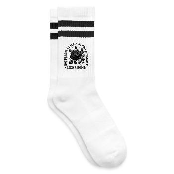 Conception de déclaration féministe - Chaussettes de tennis - blanc/noir - Droite